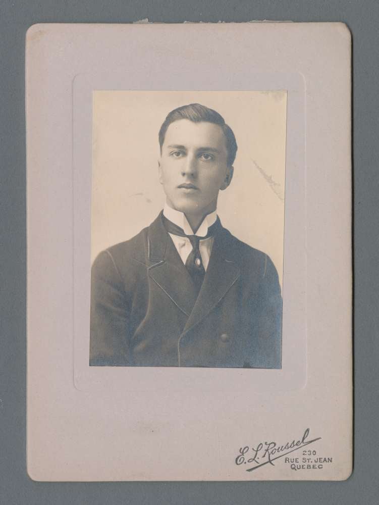 Jos. Victor Goulet, finissant 1913-1914